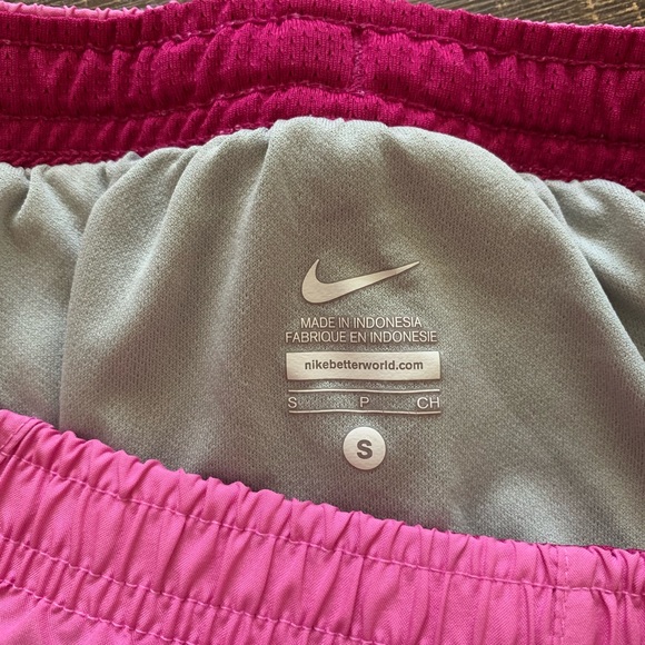 Nike Running Shorts - Picture 4 of 4